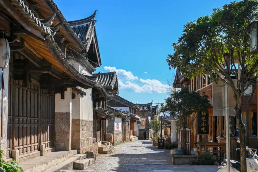 win10蓝屏哭脸重启开不了机自救-有问必答平台,解答你的疑问